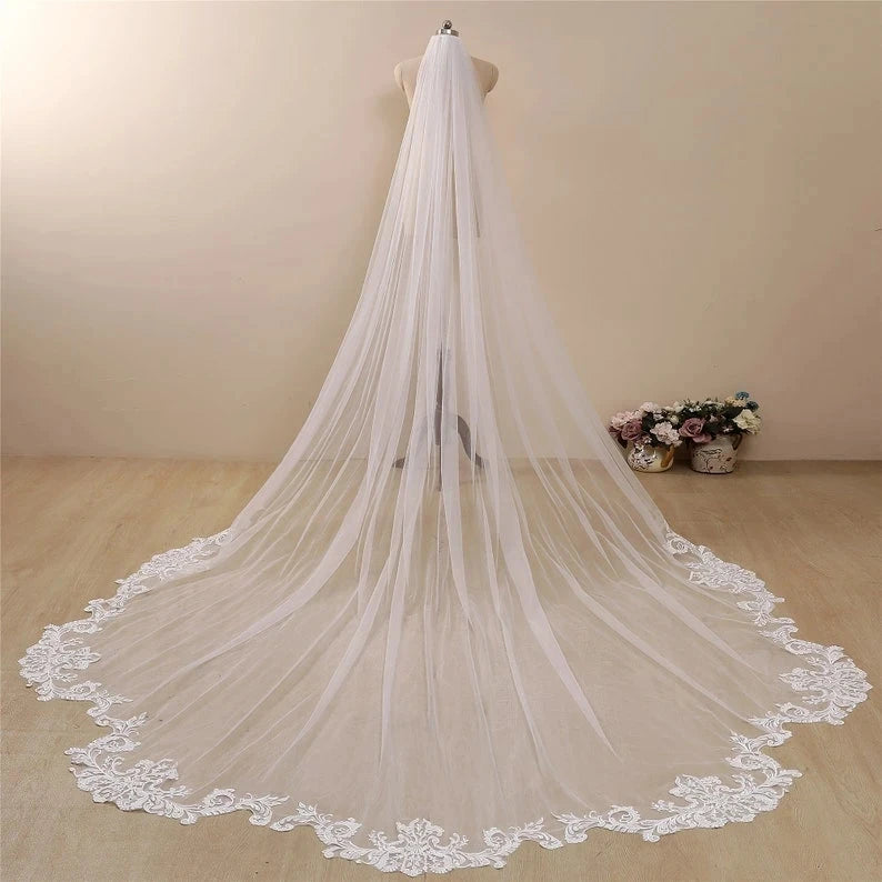 Elegant white Ivory cathedral wedding veil wave shaped lace Bridal veil 3m 4m 5m with Comb  Wedding Accessories Customiz veil